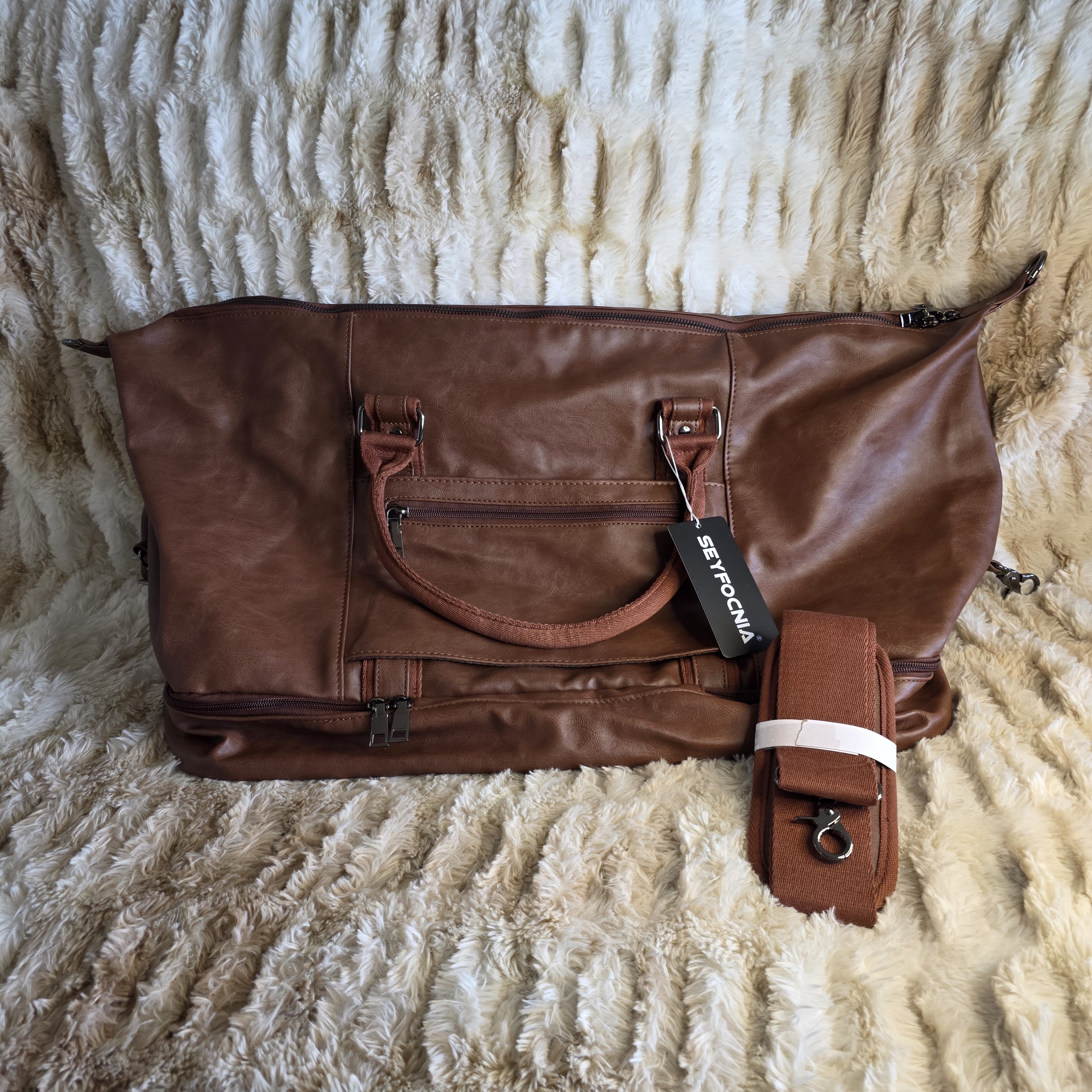 Nwt Brown Leather Travel Bag